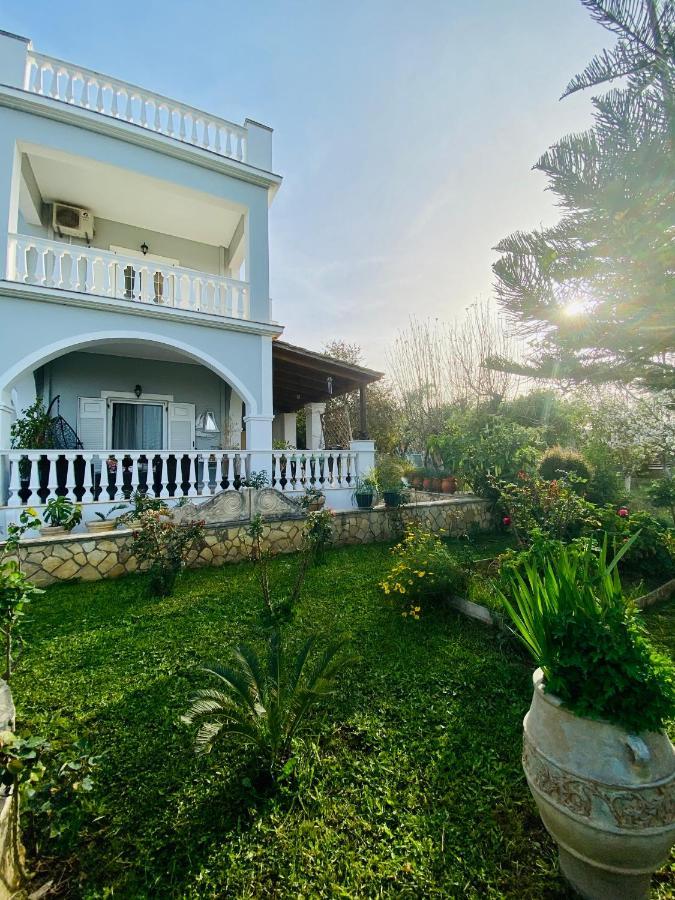 Theros Villa Plános 外观 照片